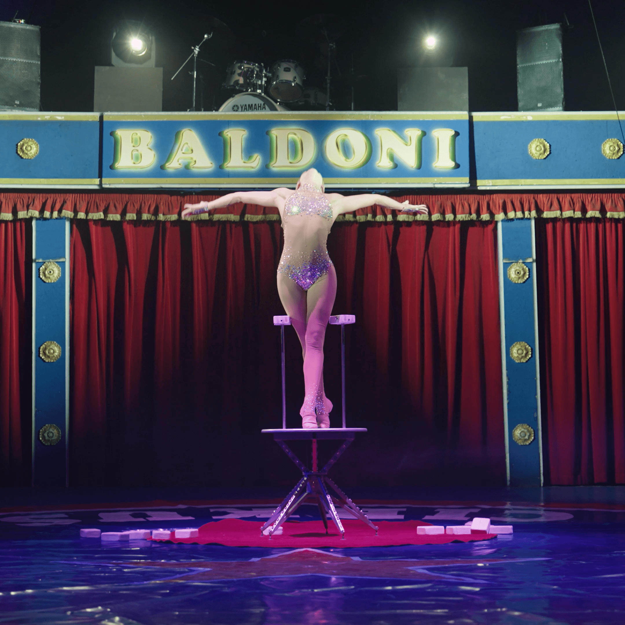 Cirkus Baldoni anmeldelse logo